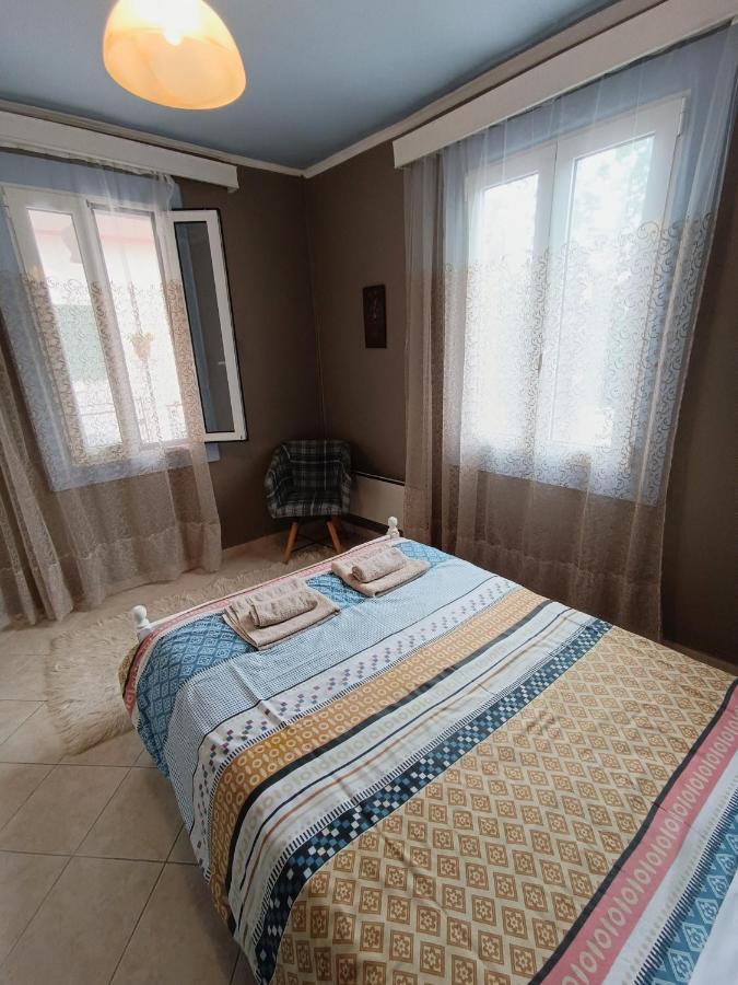 Penelope'S Street Old House Apartment Lefkada City Exterior photo
