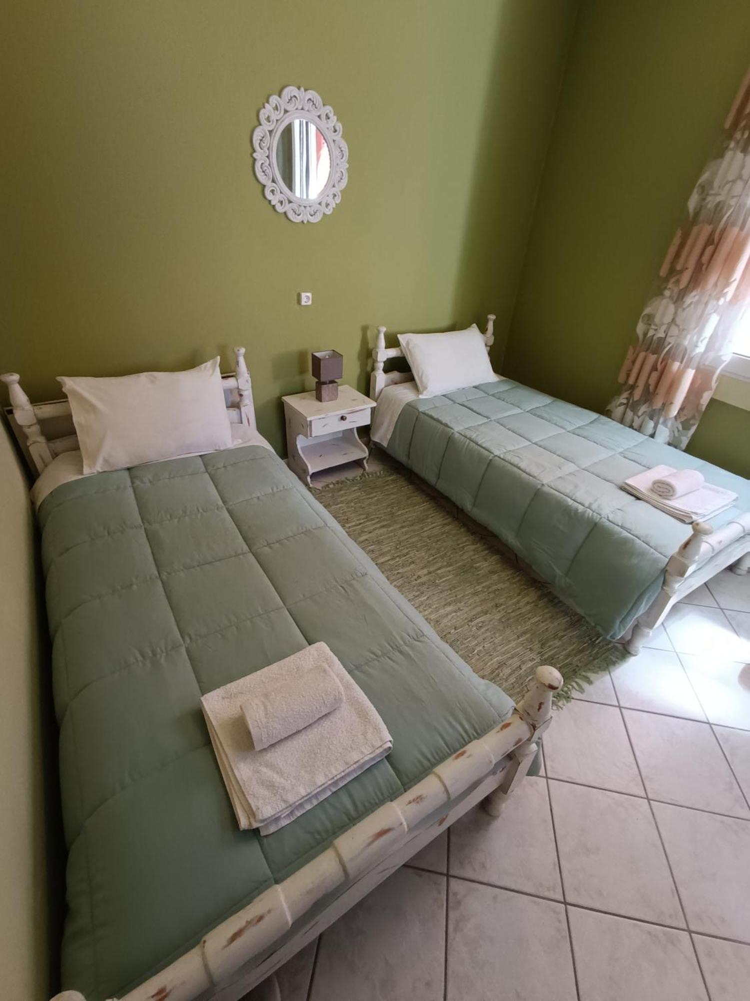 Penelope'S Street Old House Apartment Lefkada City Exterior photo